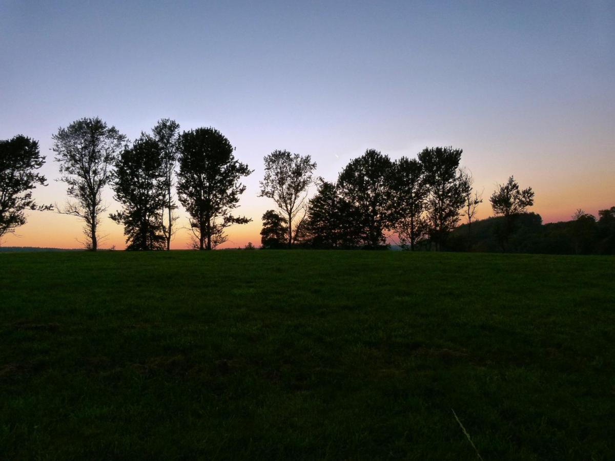 Ferienwohnung "In De Uehl" Hürtgenwald Exteriör bild